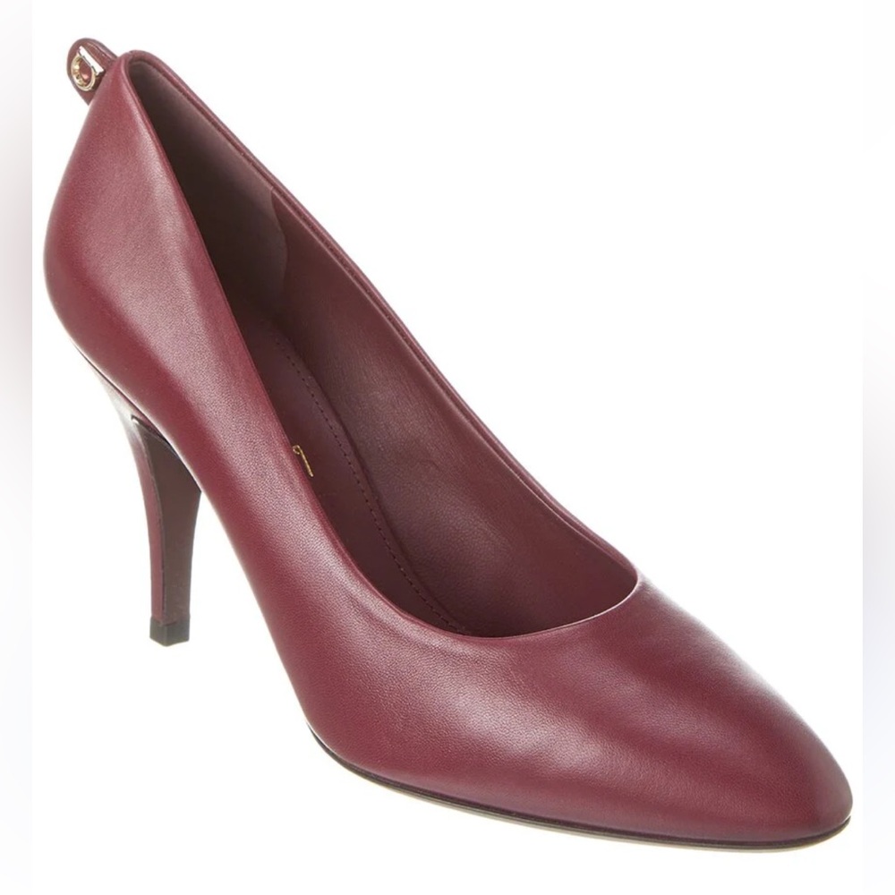 NIB Salvatore FERRAGAMO “JUDY” LEATHER PUMP Size 7.5